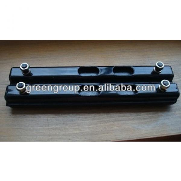 Kobelco SK160,SK120 excavator rubber track pad:SK30,SK40,SK80,SK50,SK60,SK07,SK80,SK100,SK25,SK55,SK90,SK120,SK55 #1 image