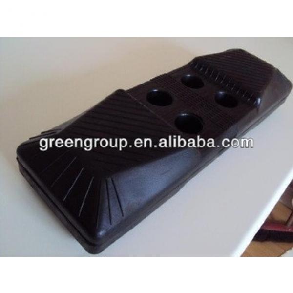 Excavaotr rubber track pad,Kubota,Bobcat,Volvo,Sunward,Sumitomo,Hyundai,Daewoo,Doosan,Kato,Samsung,Kato, #1 image