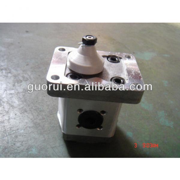 hydraulic motor for universal machine #1 image