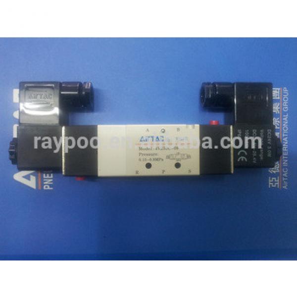 4V430-10 pneumatic double coil solenoid valve #1 image